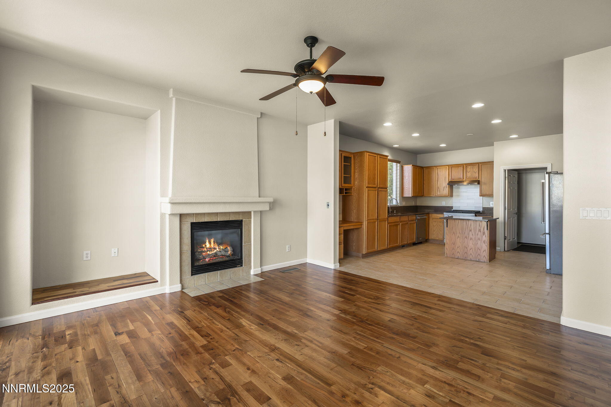 19-web-or-mls-_DSC4047