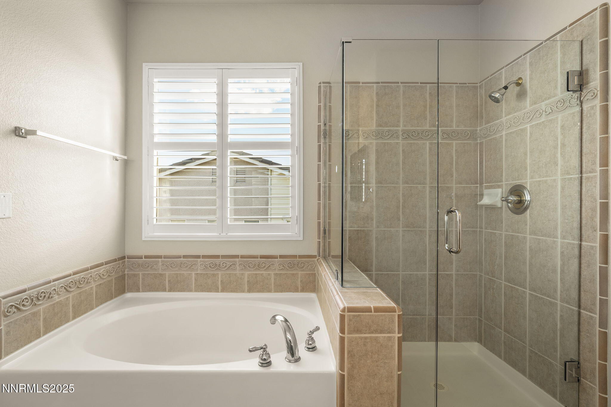 35-web-or-mls-_DSC4120