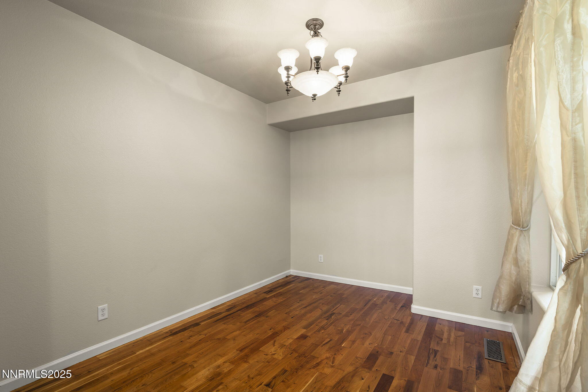 26-web-or-mls-_DSC4083