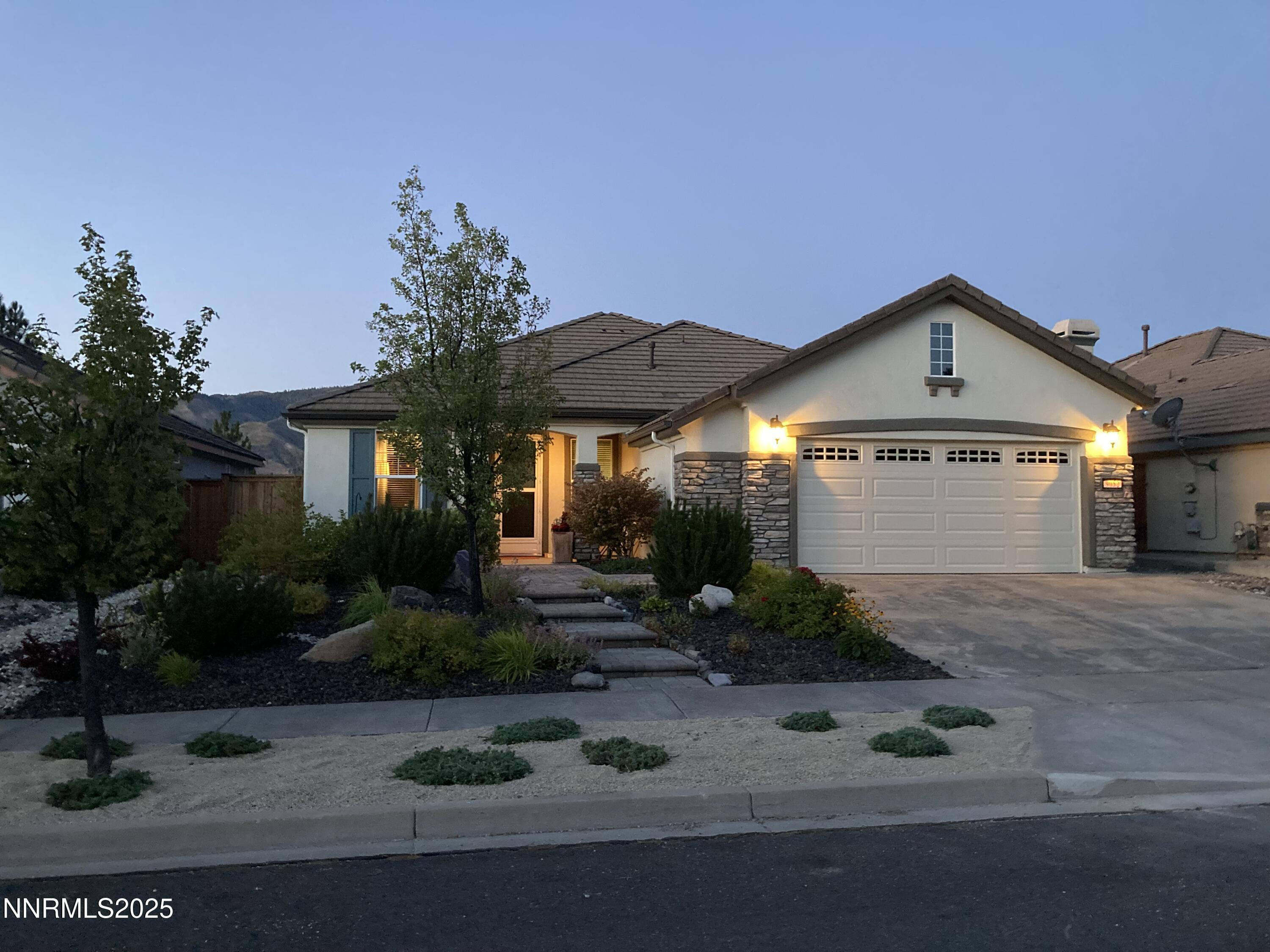 2 front Cabin Creek Lyons