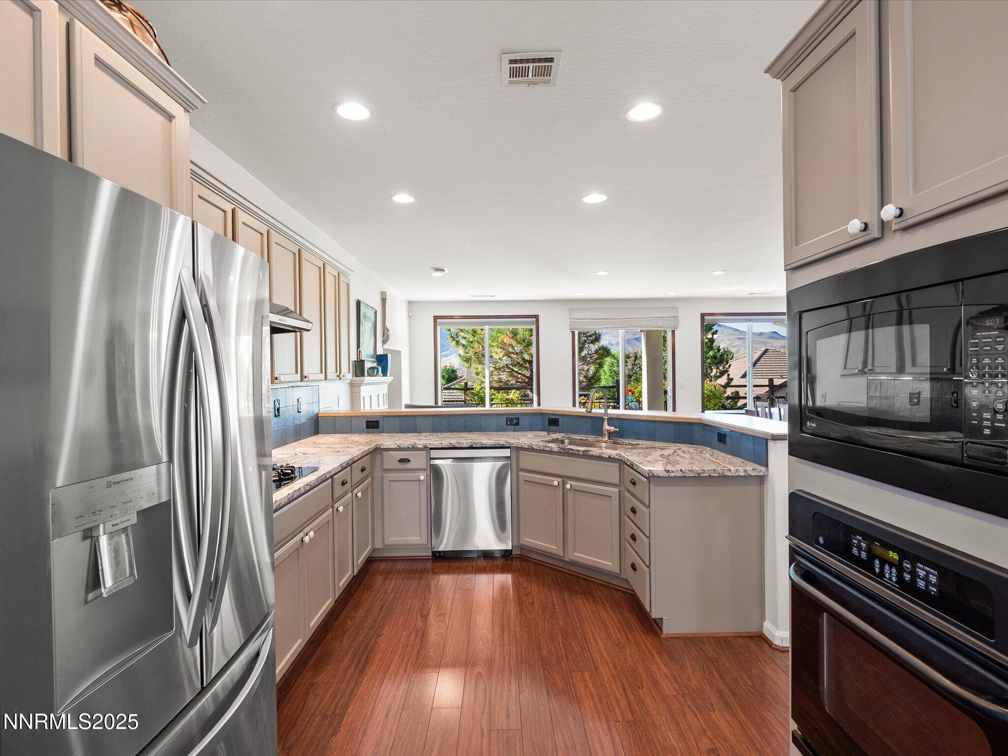 11-9052 Cabin Creek Trail-110