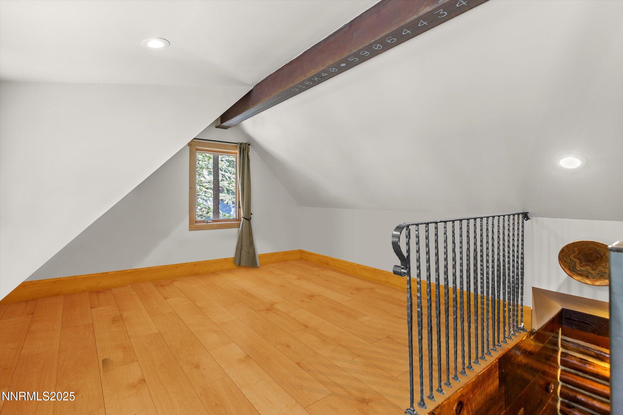 21-IMG_6260_Final 02