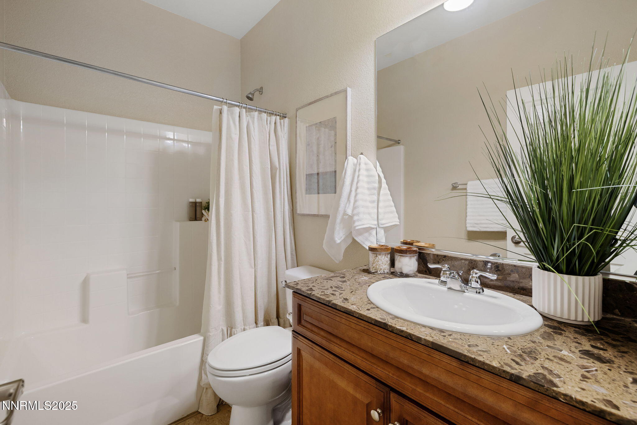 20-web-or-mls-10777 Grayslake-9