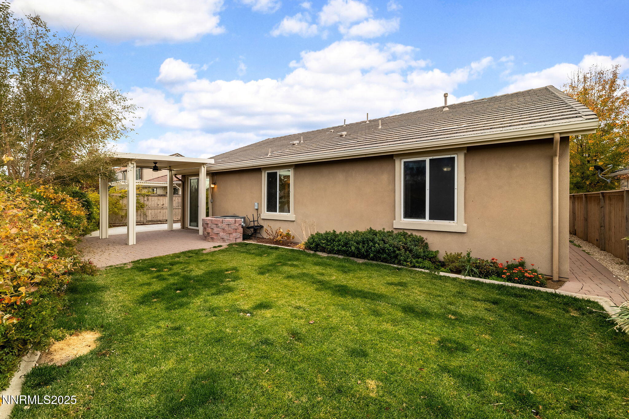 34-web-or-mls-10777 Grayslake-23