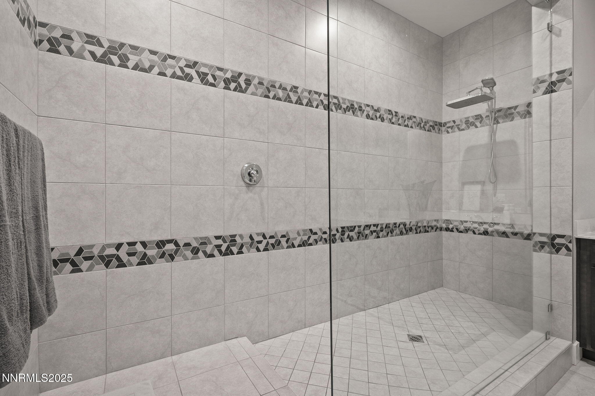 23-web-or-mls-_DSC0123_1