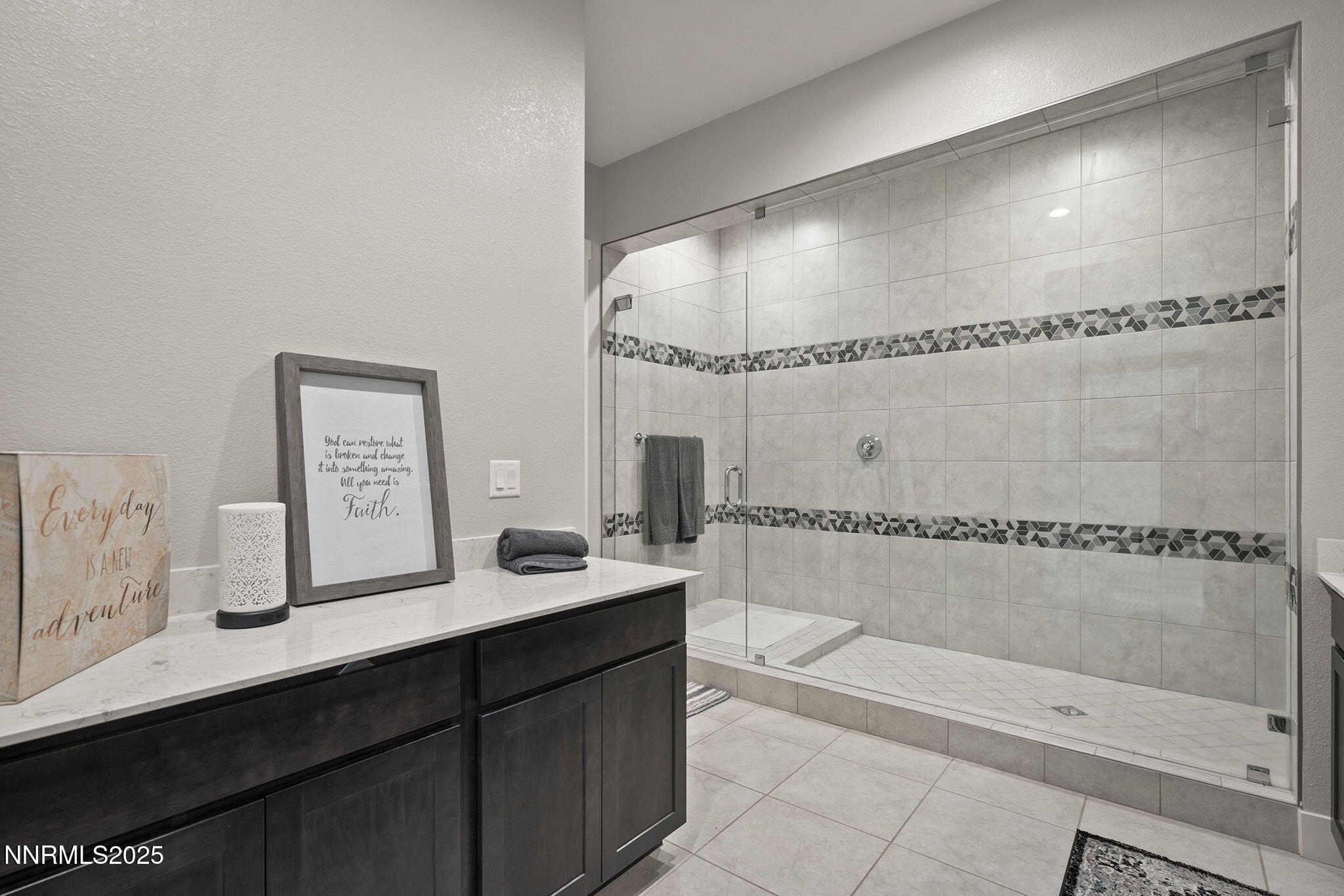 21-web-or-mls-_DSC0113_1