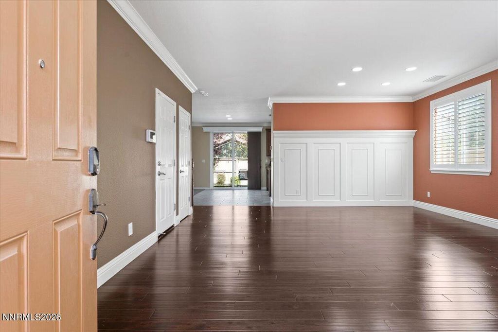 Photo of 10825 Pebble Hill Drive, Reno, NV 89521 (MLS # 260006505)