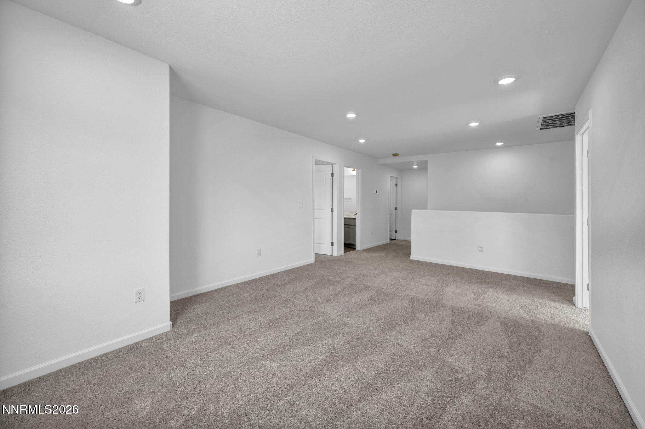 18-web-or-mls-725-kess-way
