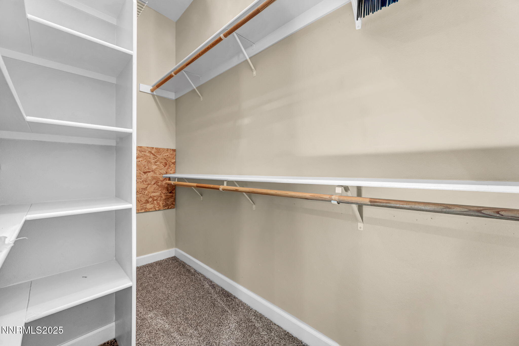 41-web-or-mls-1520-taos-ln