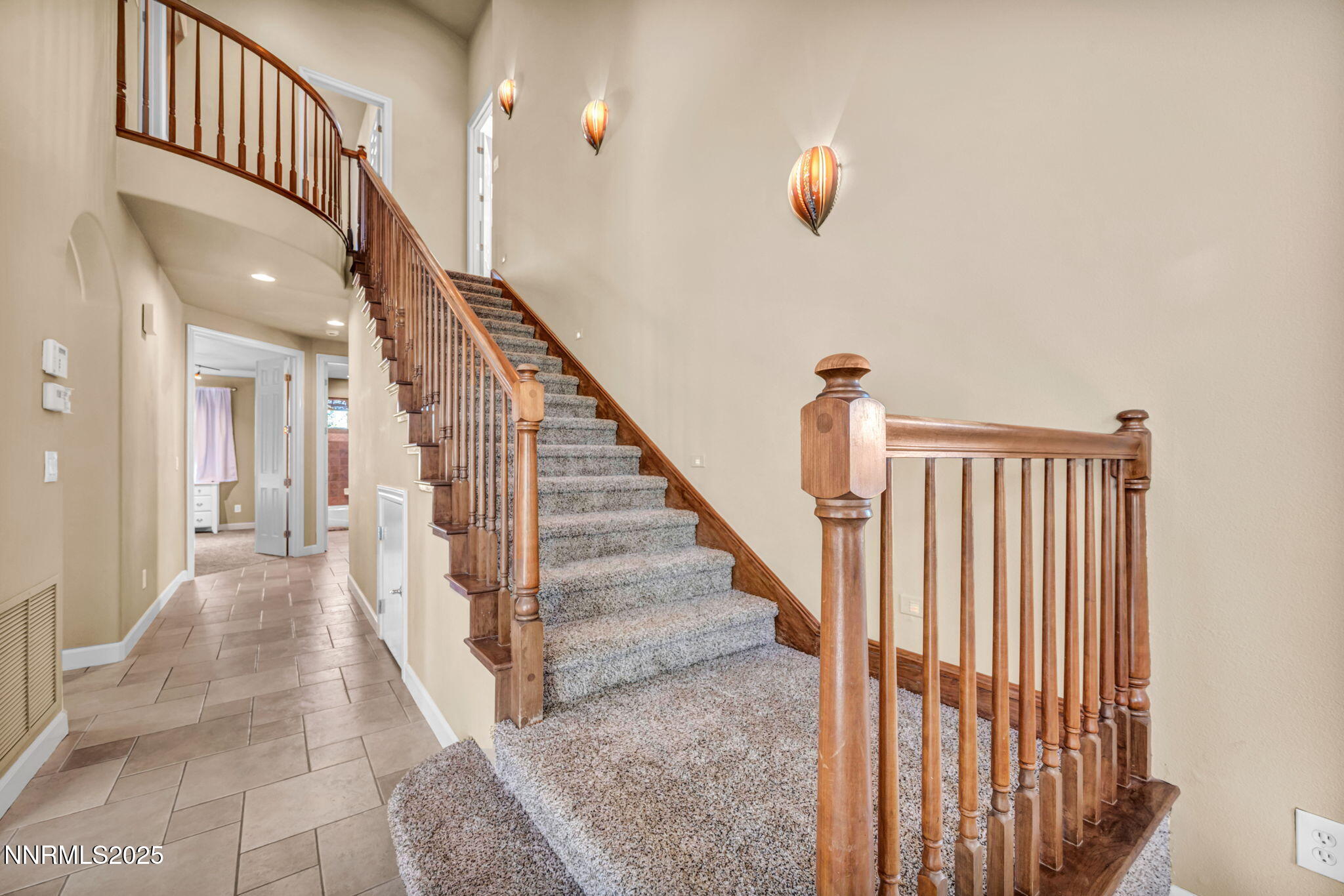 30-web-or-mls-1520-taos-ln