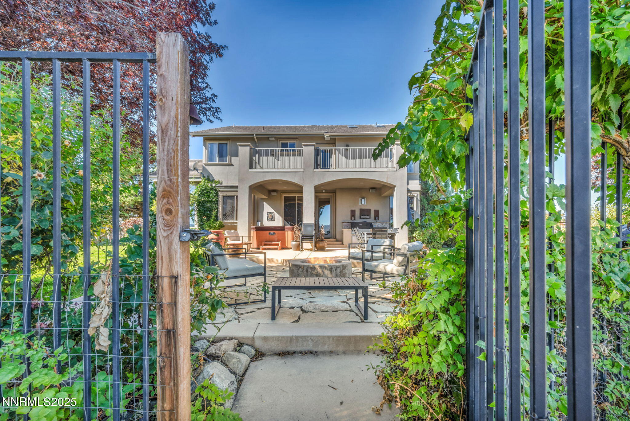 99c-web-or-mls-1520-taos-ln