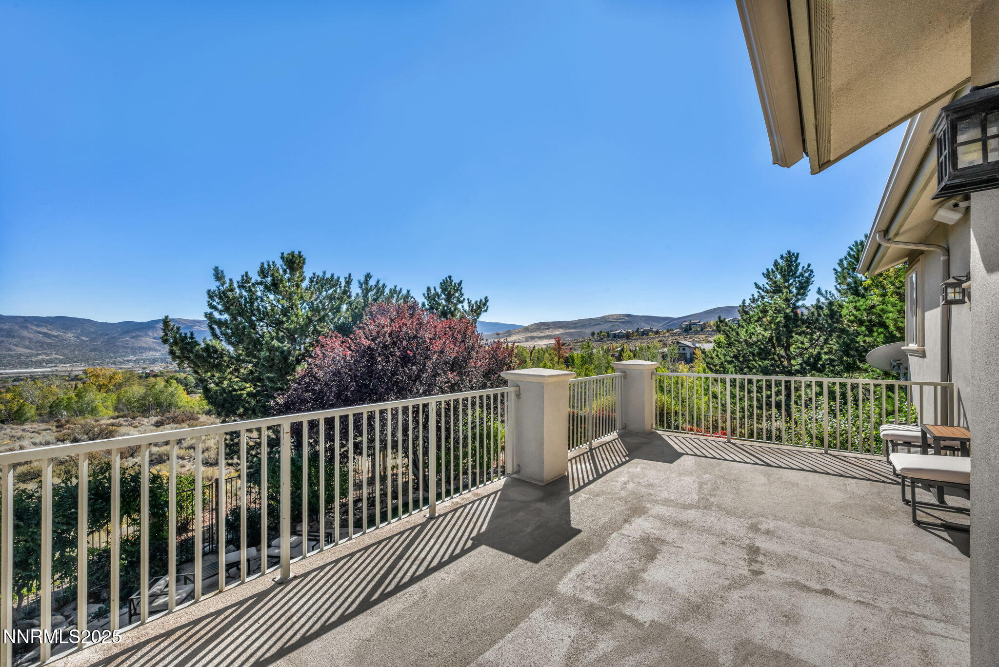 42-web-or-mls-1520-taos-ln (2)