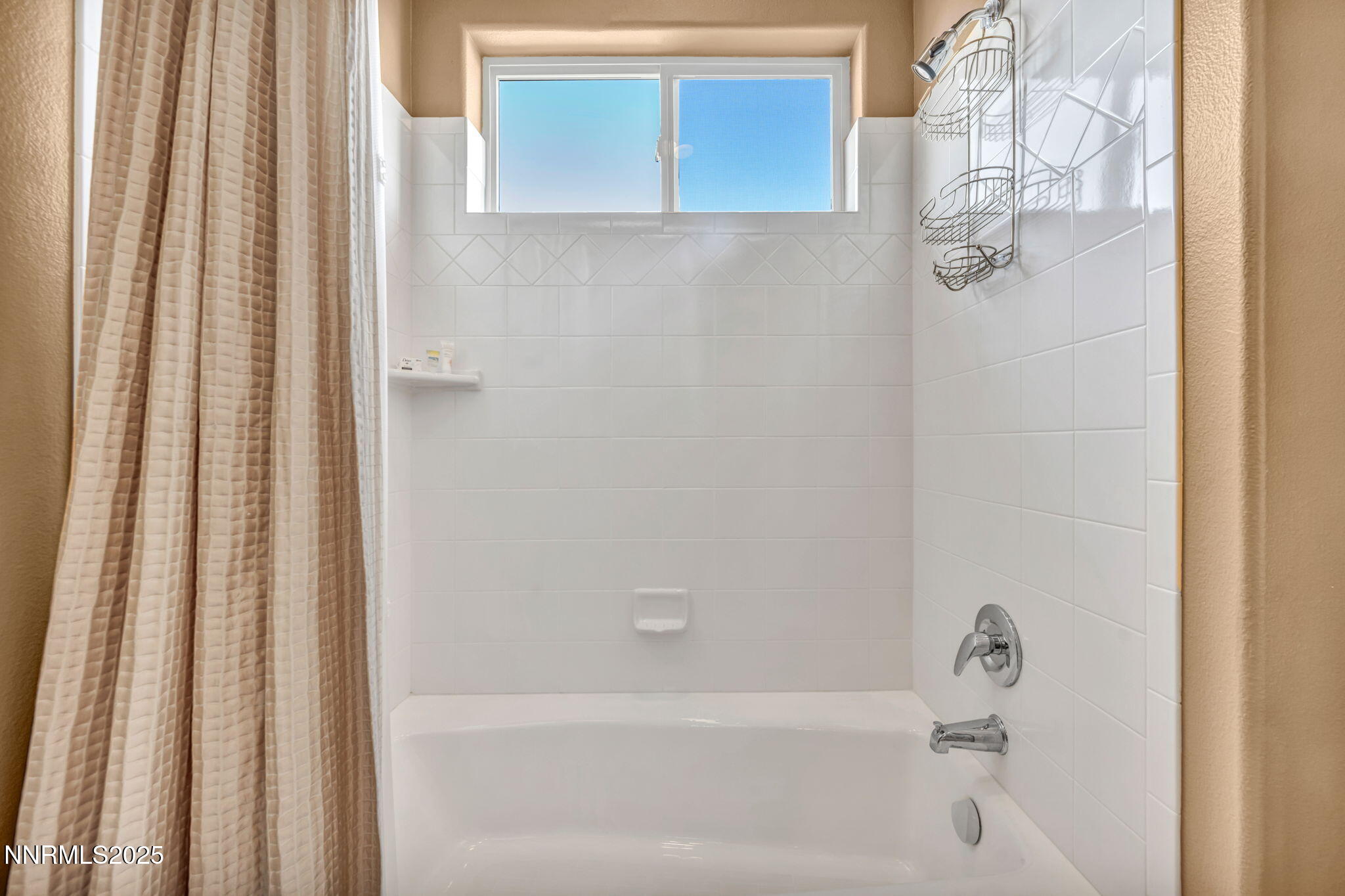 72-web-or-mls-1520-taos-ln