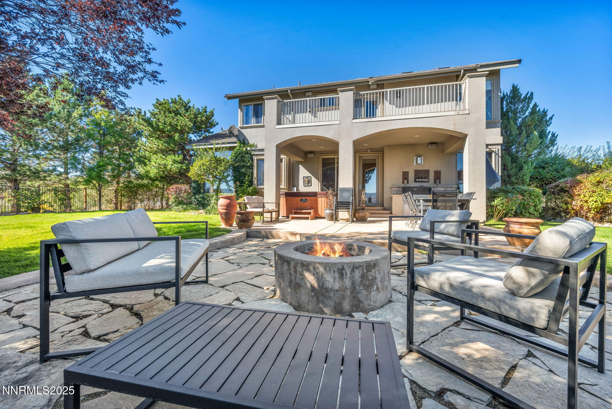 92-web-or-mls-1520-taos-ln (2)