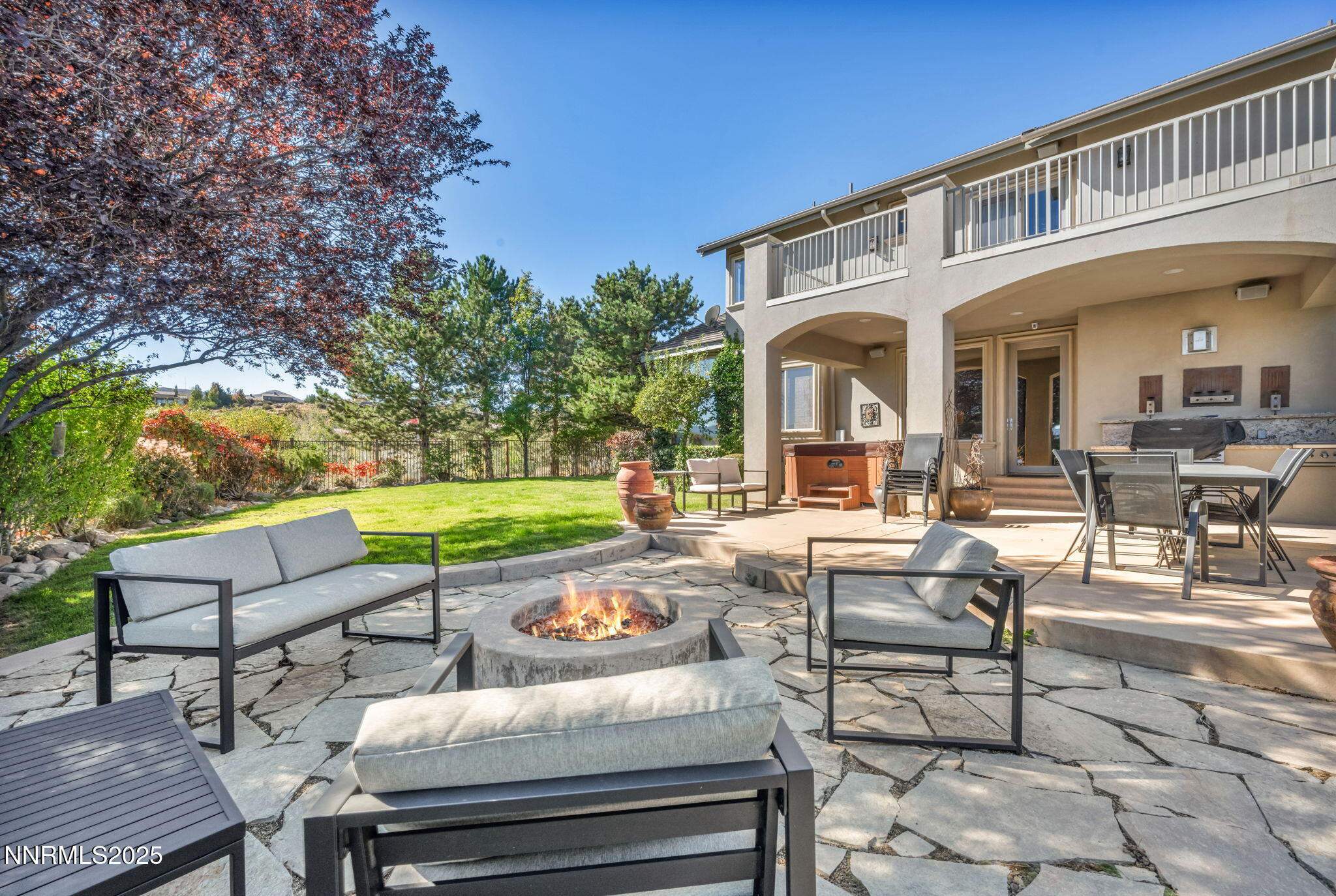 93-web-or-mls-1520-taos-ln (2)