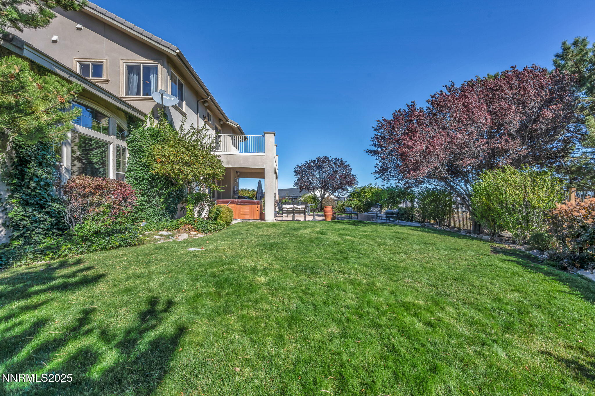 99f-web-or-mls-1520-taos-ln