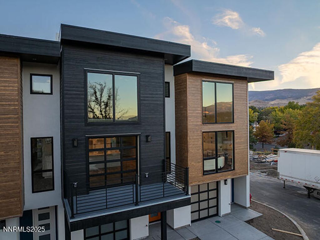 Photo of 3826 Lakeside Drive #14, Reno, NV 89509 (MLS # 250054685)