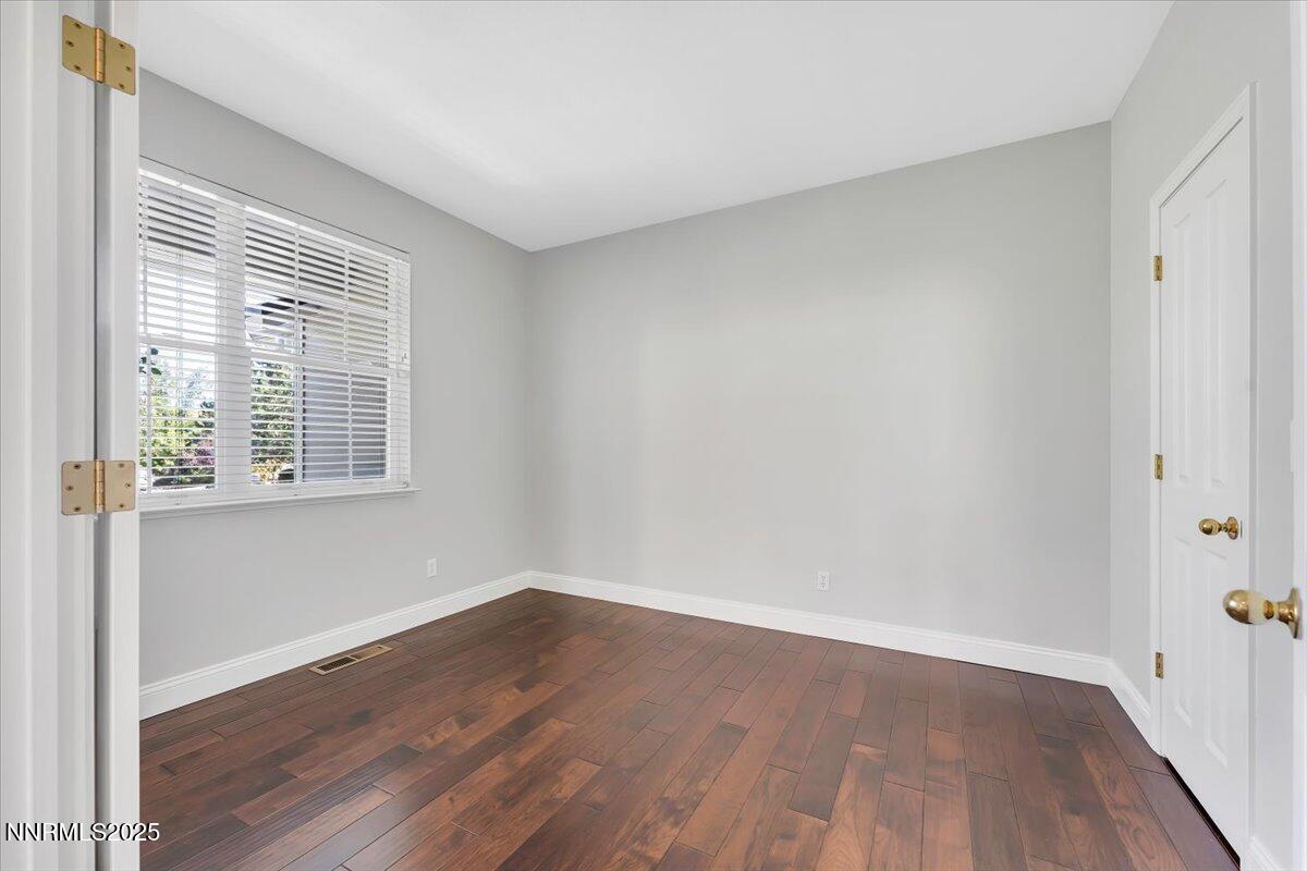 08-4559 Village Green Pkwy Reno NV 89519