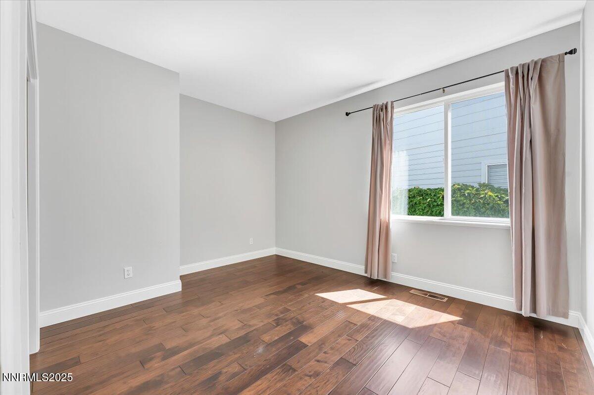 22-4559 Village Green Pkwy Reno NV 89519