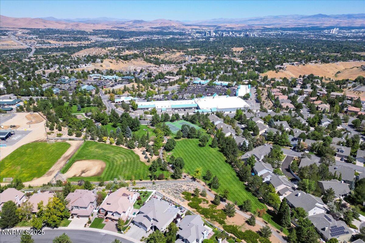 37-4559 Village Green Pkwy Reno NV 89519