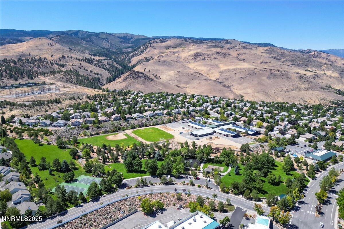 31-4559 Village Green Pkwy Reno NV 89519