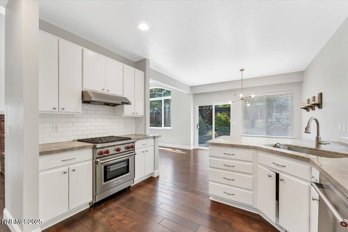 18-4559 Village Green Pkwy Reno NV 89519