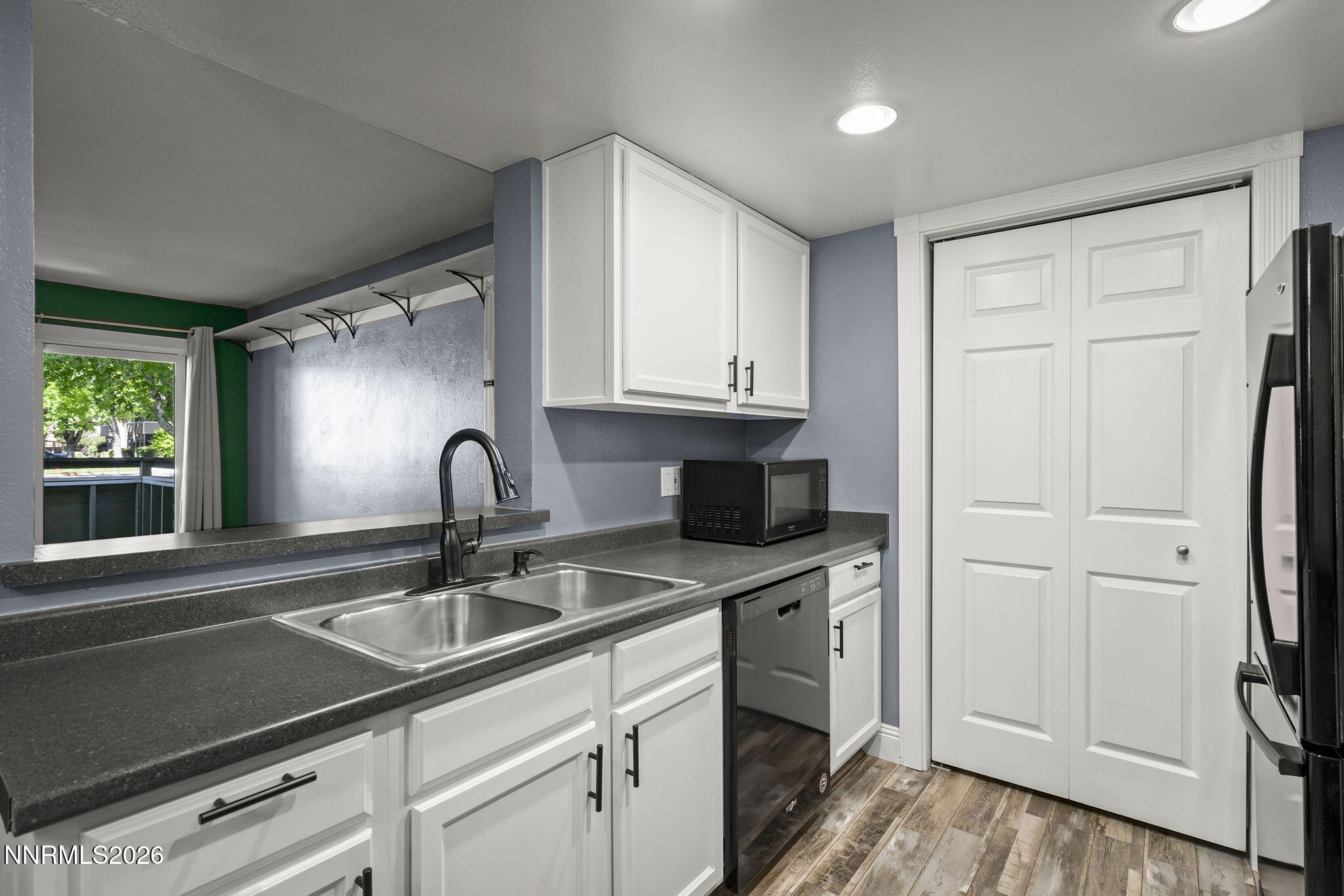 7680 Bluestone Drive APT 401
