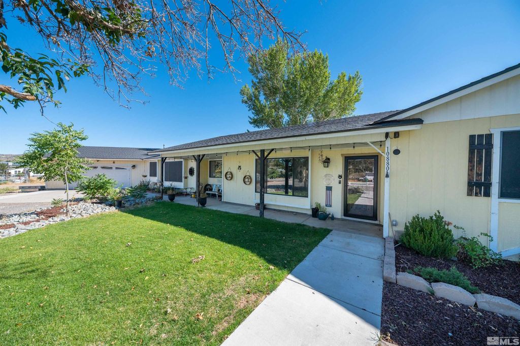 Photo of 10880 Deodar Way, Reno, NV 89506 (MLS # 260000644)