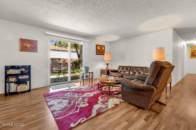 MiraLoma4225_640x480-005