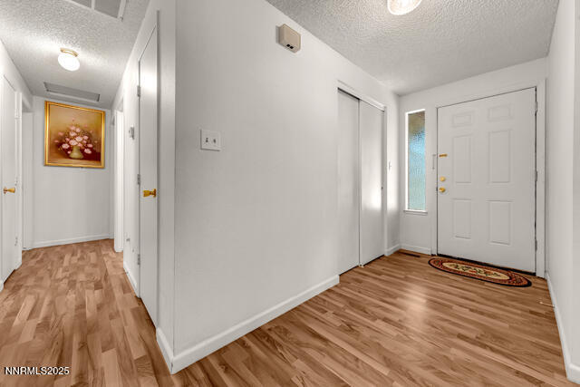 MiraLoma4225_640x480-017