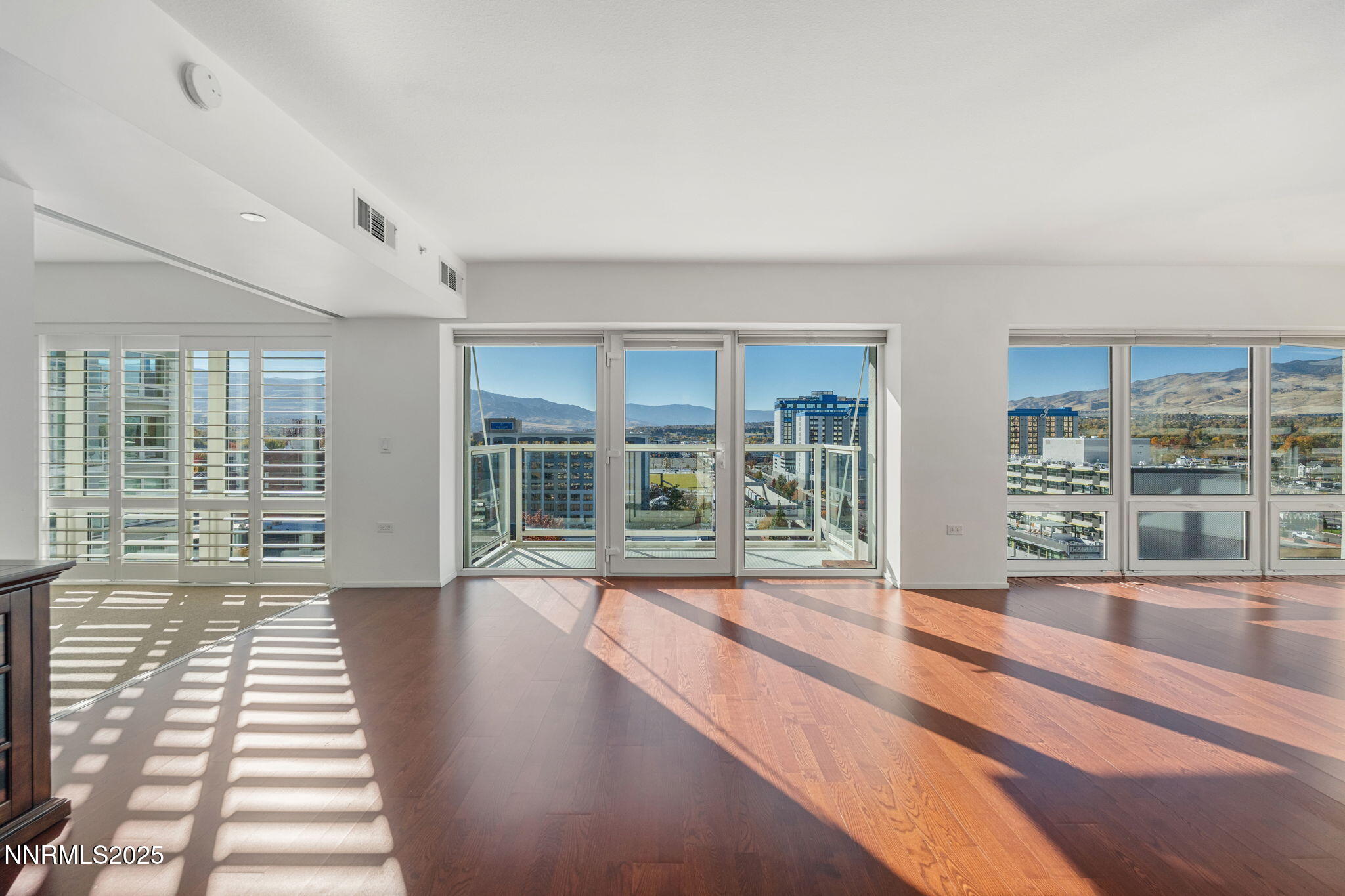 19-web-or-mls-DSC05141