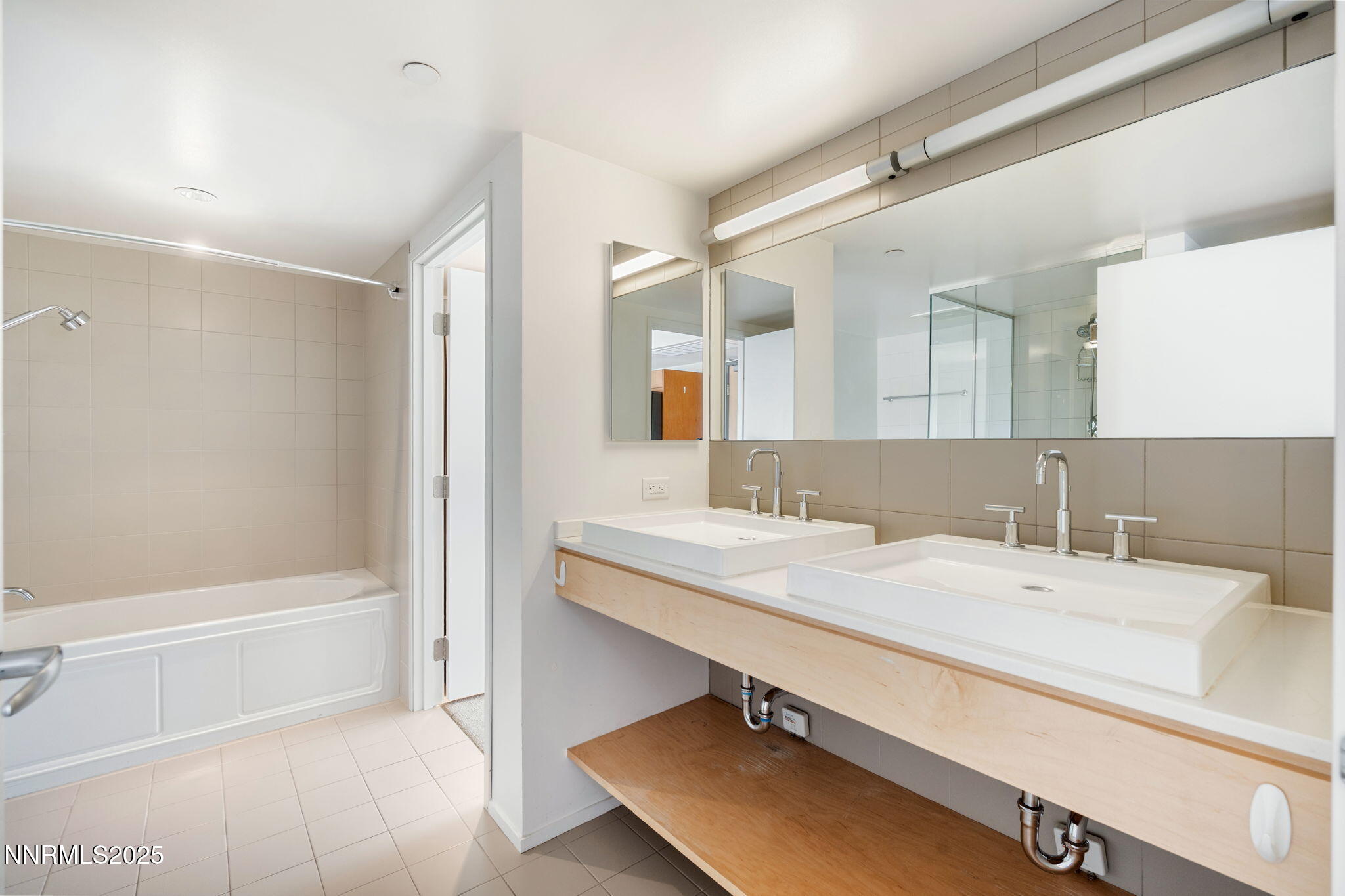 29-web-or-mls-DSC05081