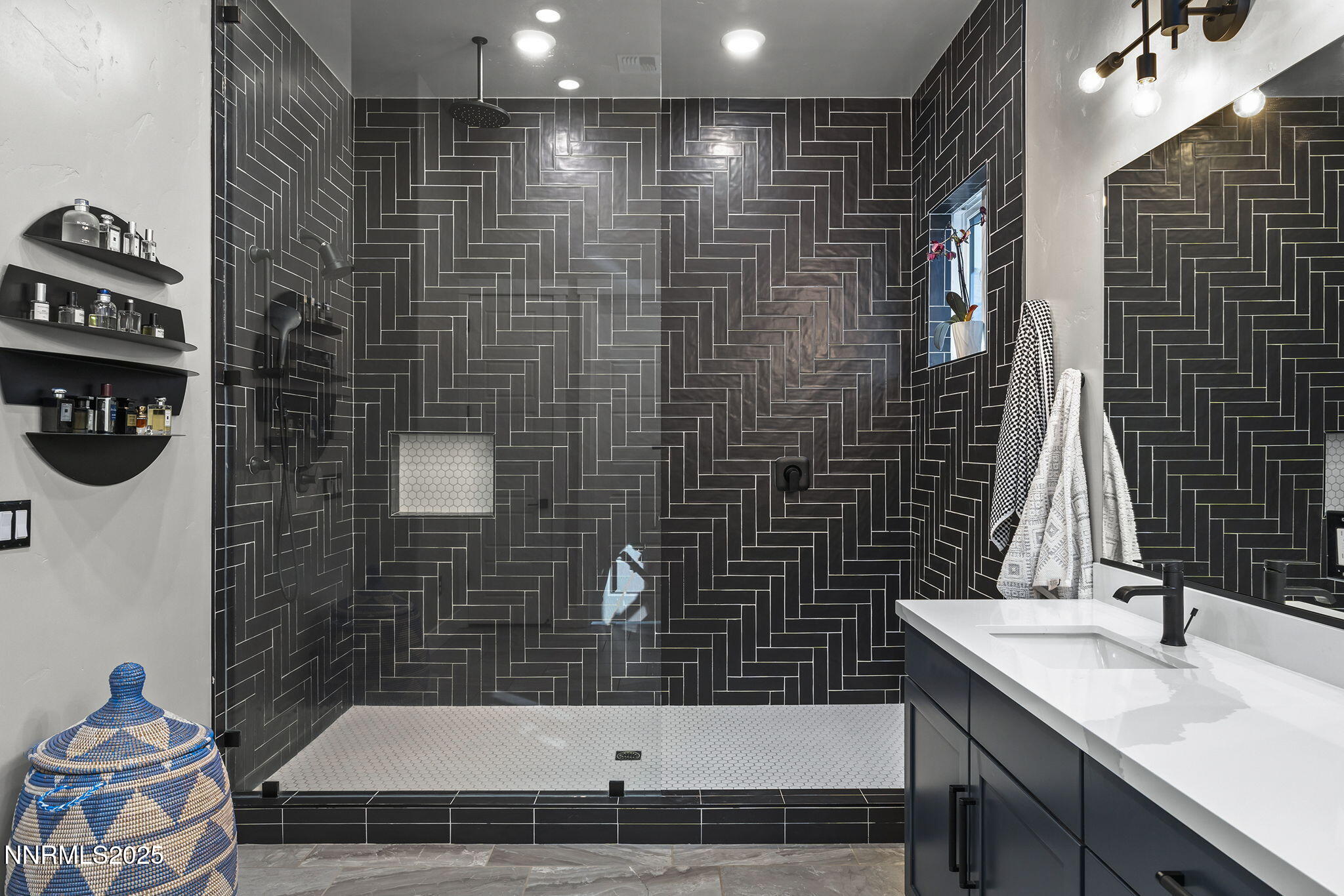 32-web-or-mls-_DSC8271