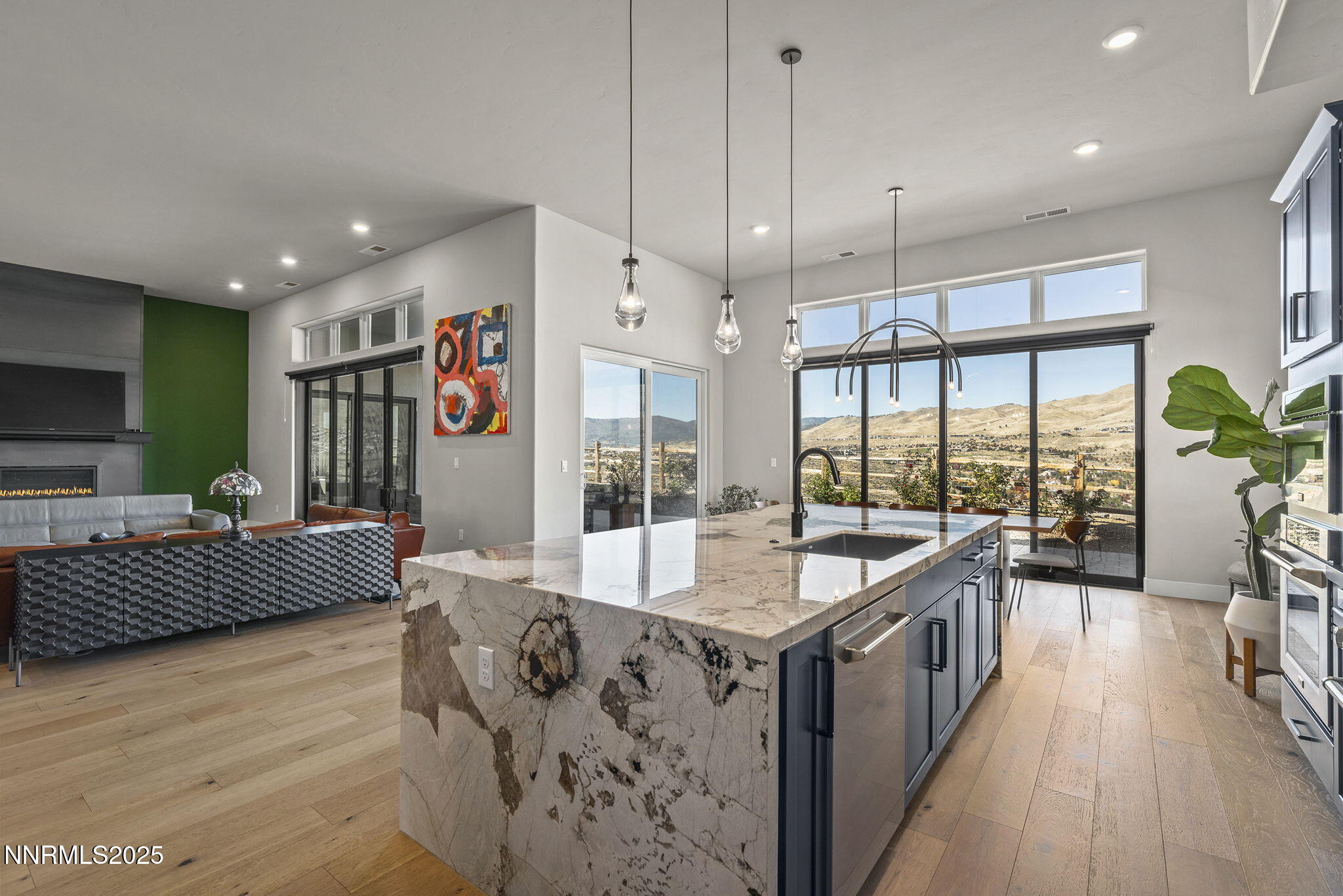 22-web-or-mls-_DSC8237