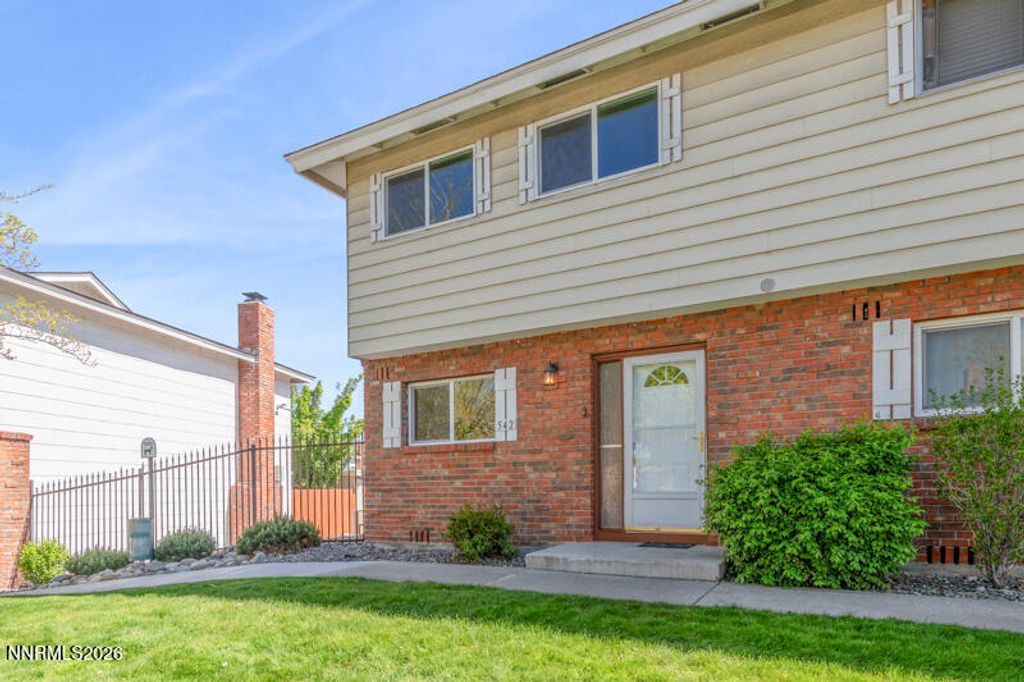 Photo of 542 Smithridge Park, Reno, NV 89502 (MLS # 260005081)