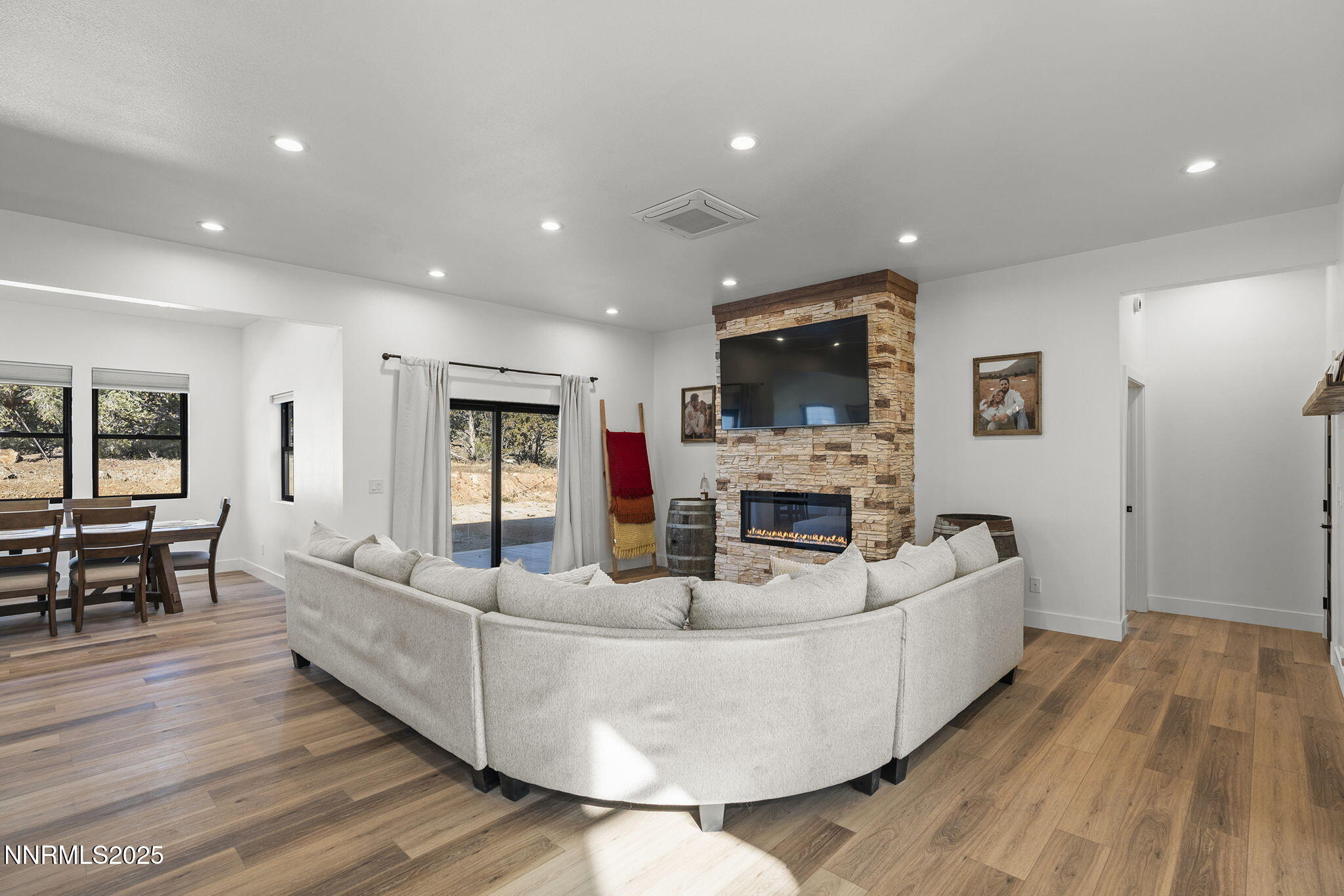 8-web-or-mls-_DSC2528