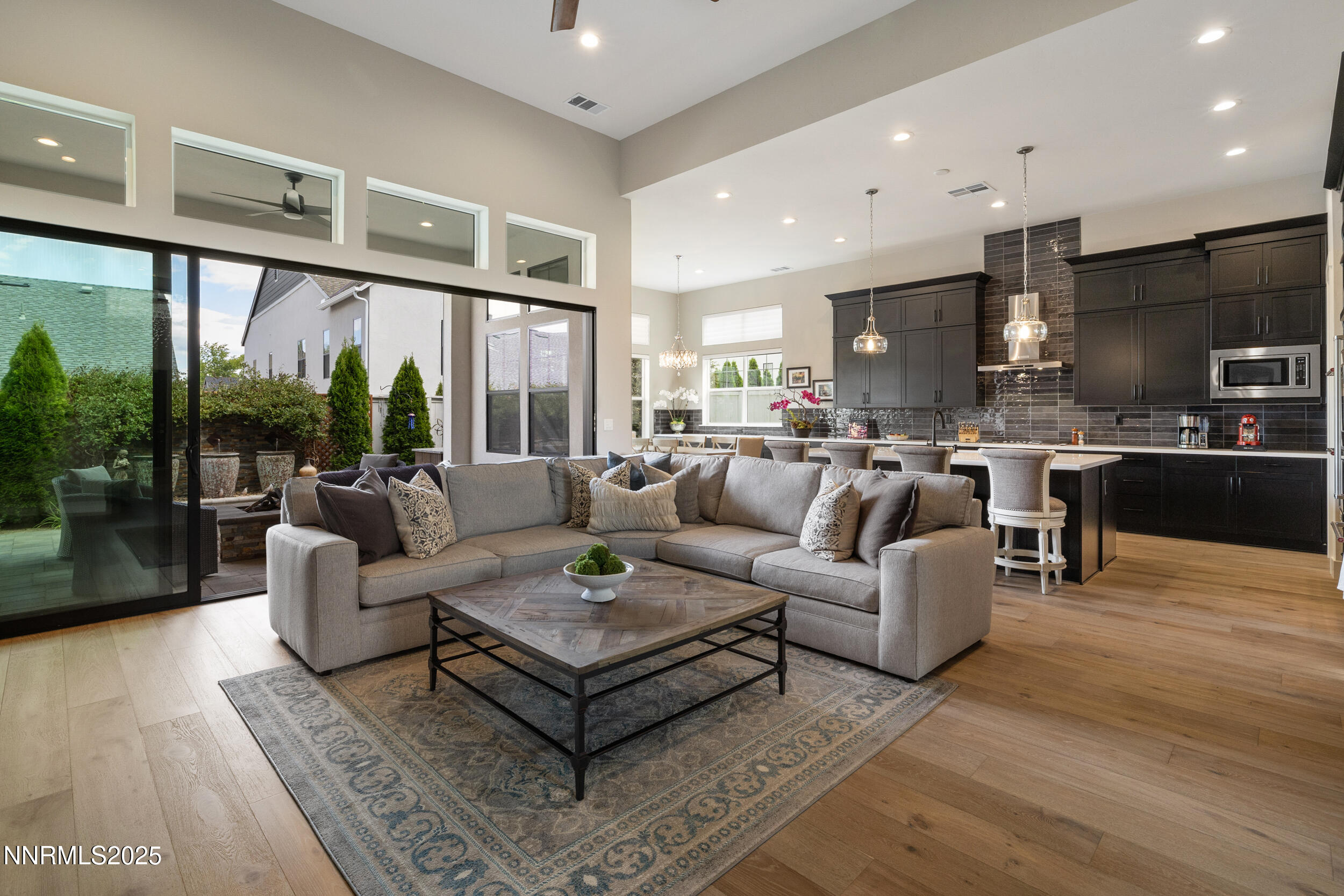 32-print-6114 Triple Crown-33