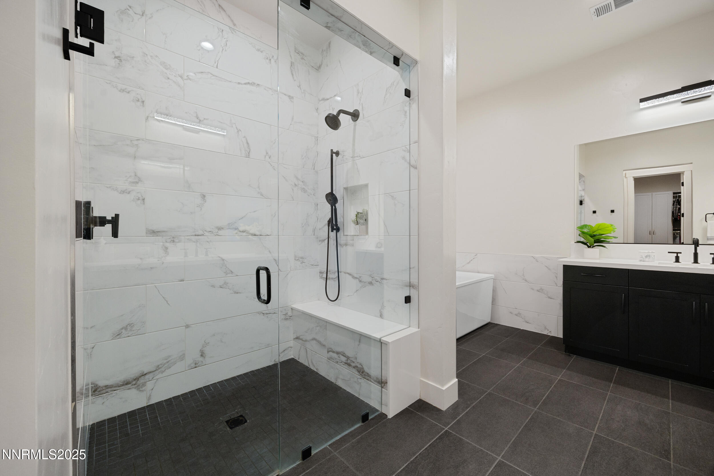 73-print-6114 Triple Crown pickup-6