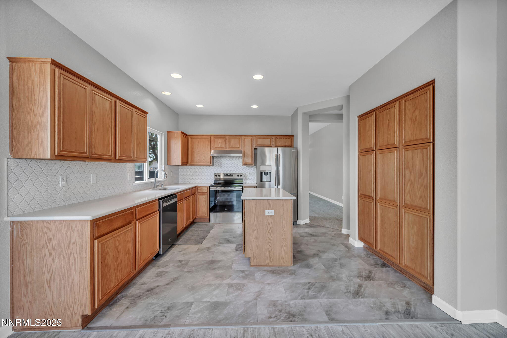 Reno, Nevada 89506, United States, 4 Bedrooms Bedrooms, ,2 BathroomsBathrooms,Residential,Active,146978