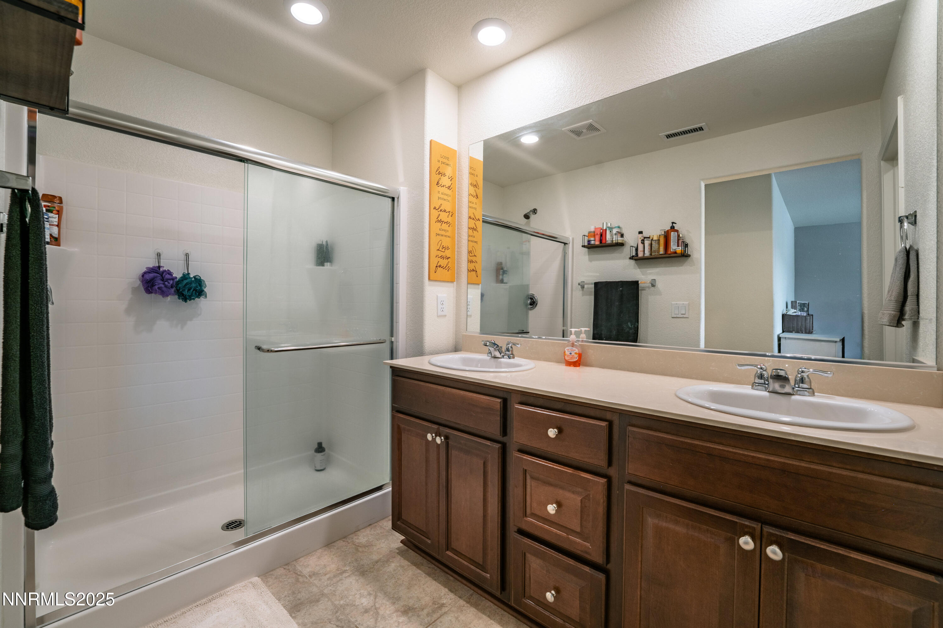 022_028_909_convair-28_241_419