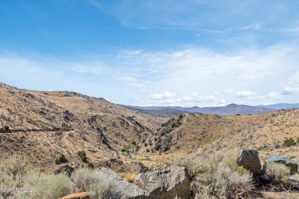 1800 WRANGLER RD, RENO, NV 89510 - Image 226f314240433fa2d1e7e959cfee2c9d/2039013670