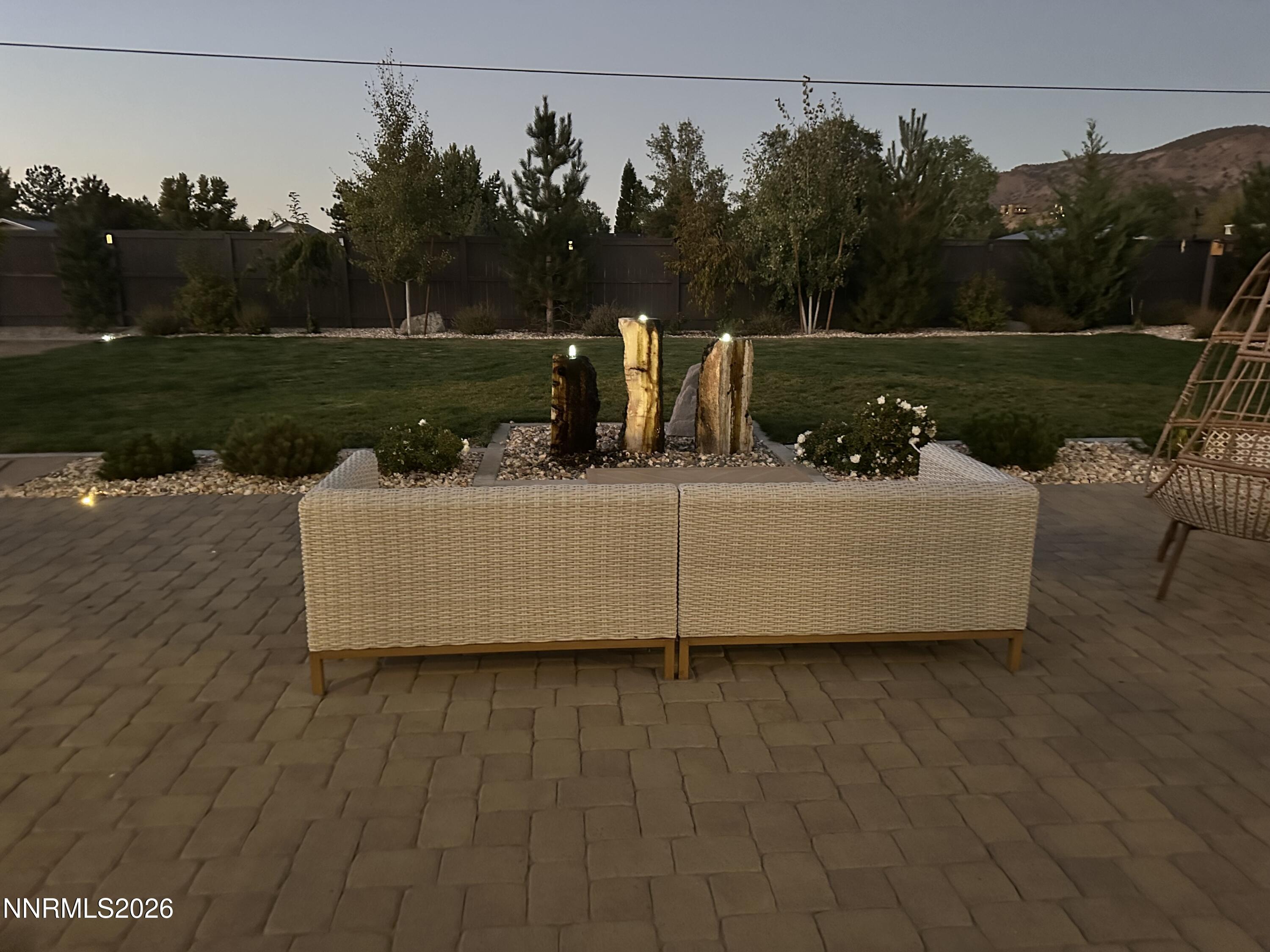 3D39824F-40F5-43E4-8F75-2A7148D91F74