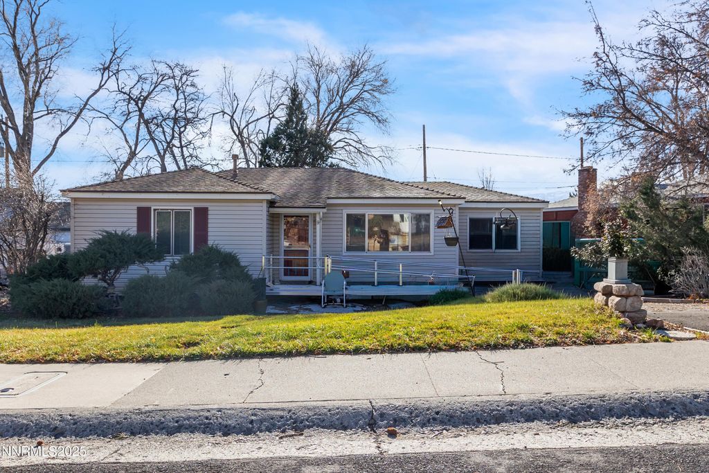 Photo of 2050 N Lassen Drive, Reno, NV 89503 (MLS # 260000331)