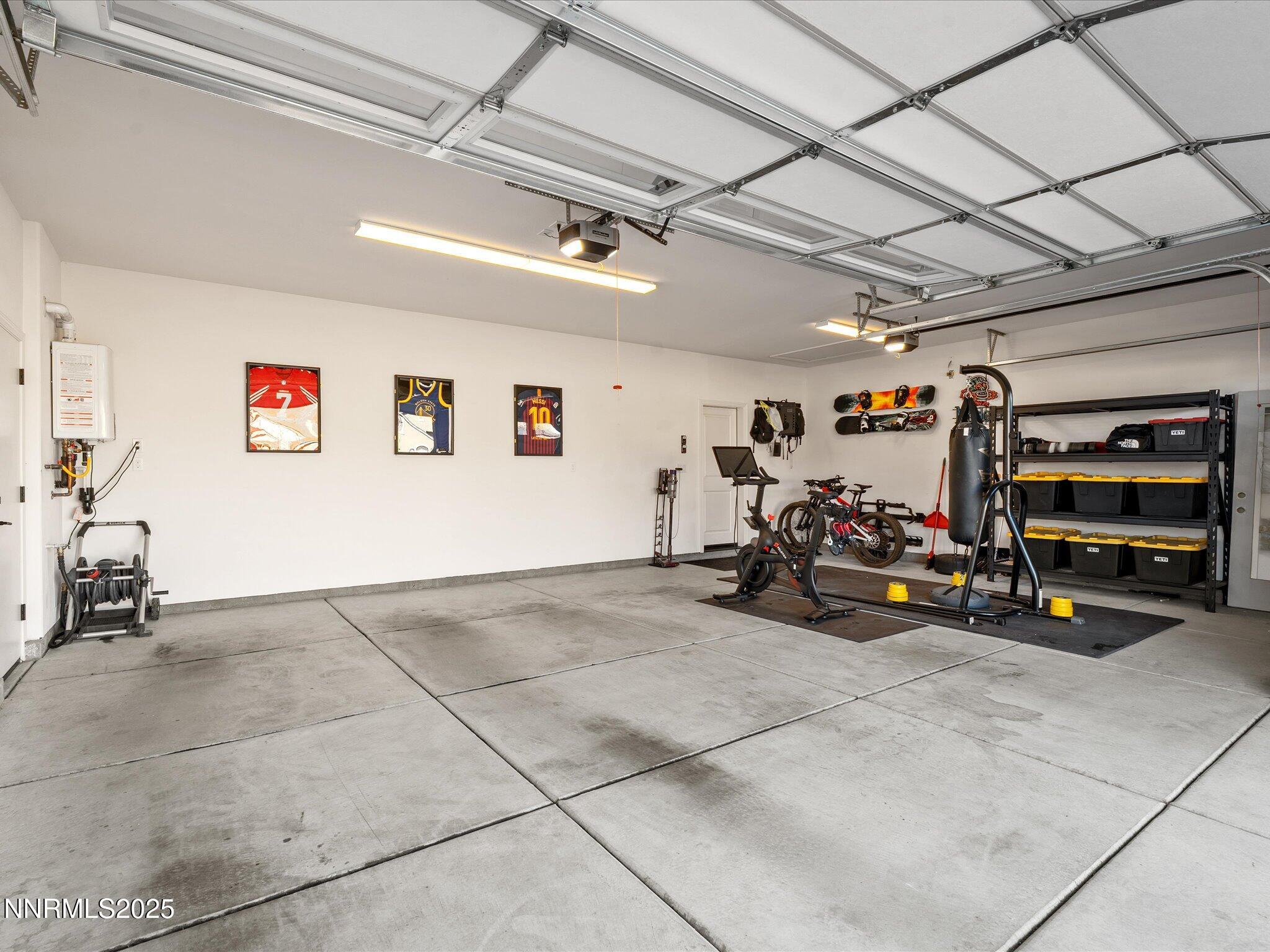 18-11167 Grazing Cattle Ln-147