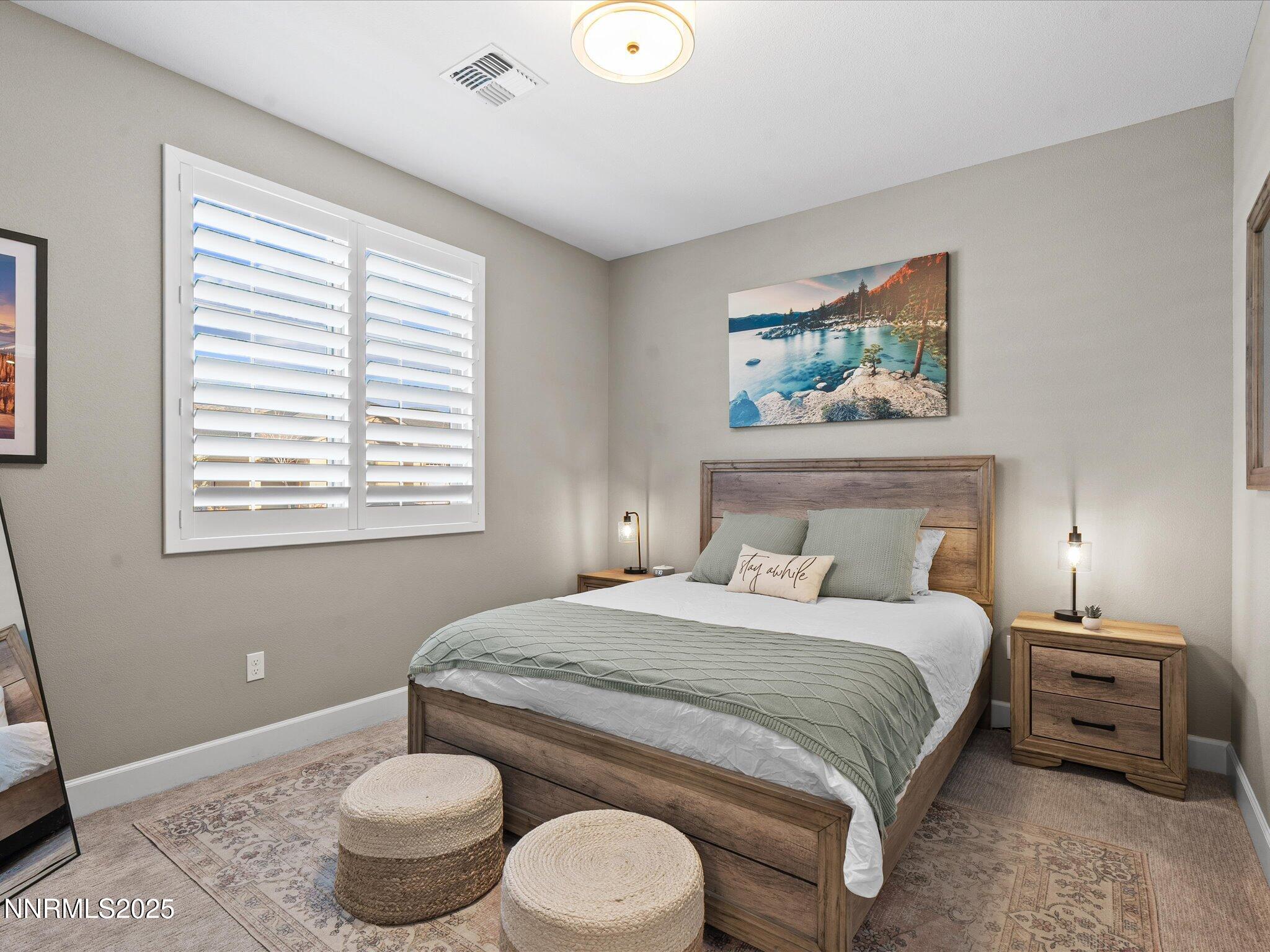 05-11167 Grazing Cattle Ln-113