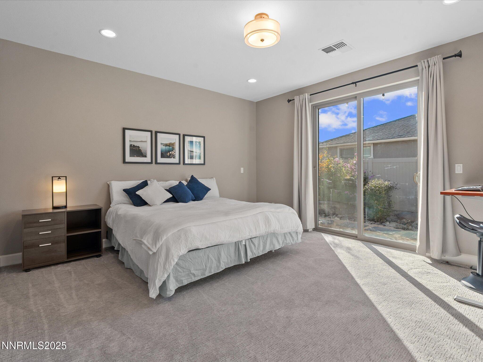 13-11167 Grazing Cattle Ln-132