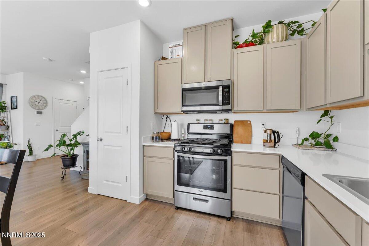 12-8838 Wolf Moon Dr Reno NV 89506 (12 o