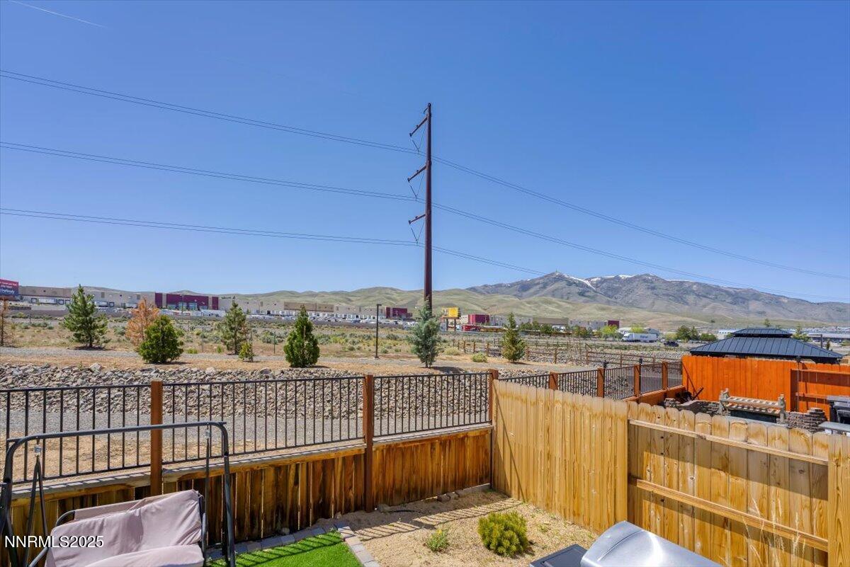 29-8838 Wolf Moon Dr Reno NV 89506 (27 o