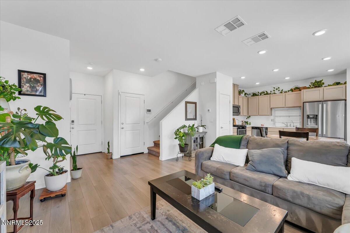 06-8838 Wolf Moon Dr Reno NV 89506 (6 of