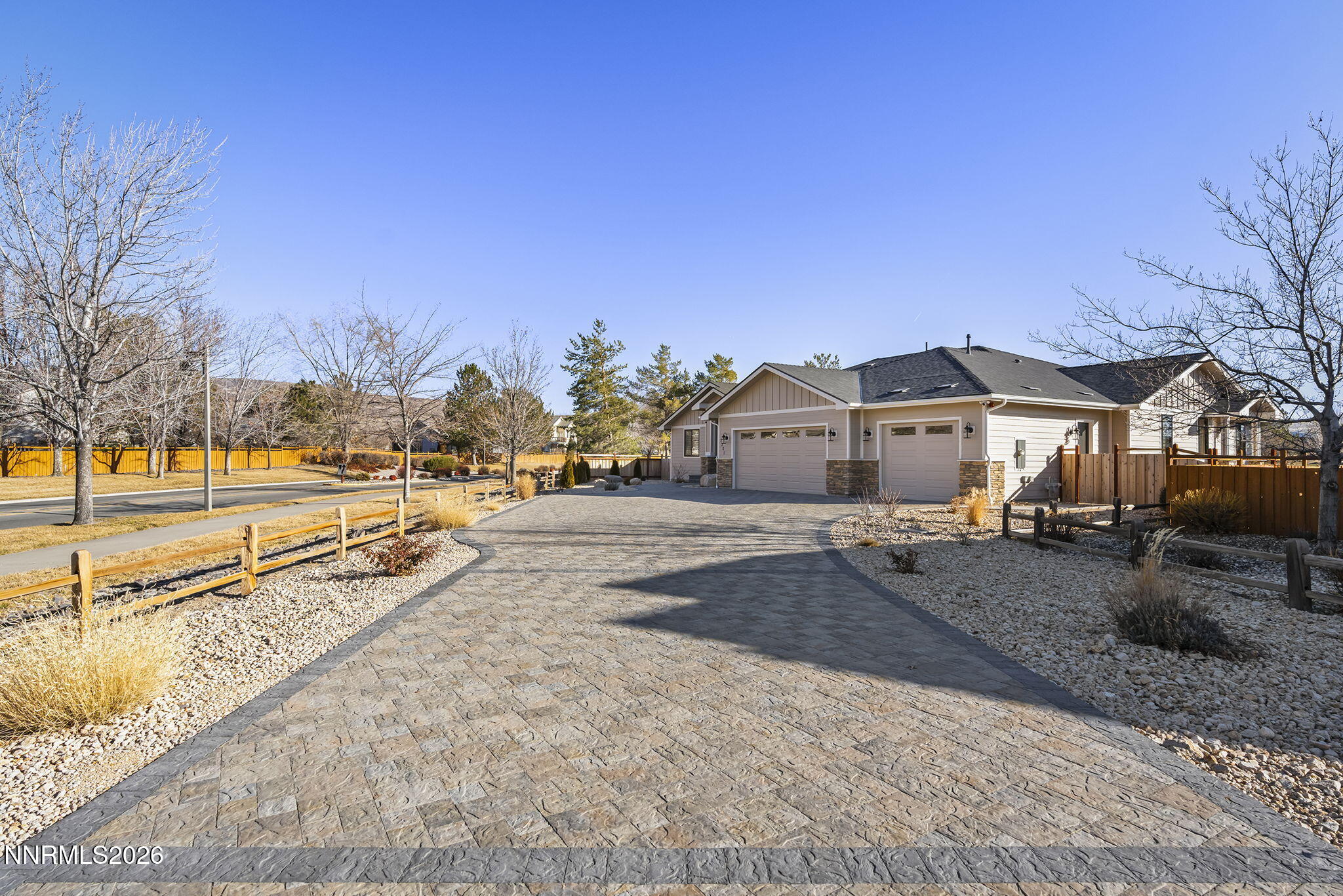 7201 Silver King Drive